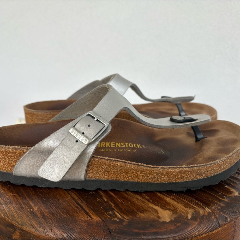 Birkenstock Metallic Sandals, size 9